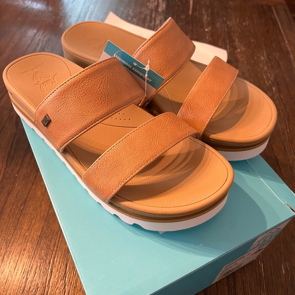 Reef banded horizon Sandals tan women’s 9
